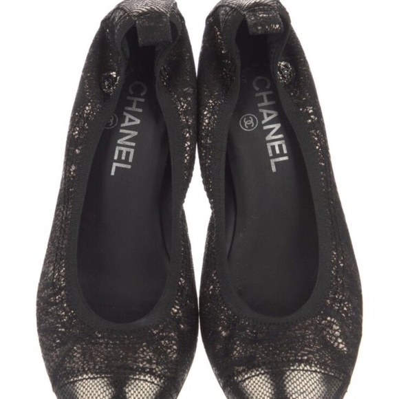 Authentic Pre-owned Chanel Stretch Spirit Pumps size 9 - Picture 1 of 9